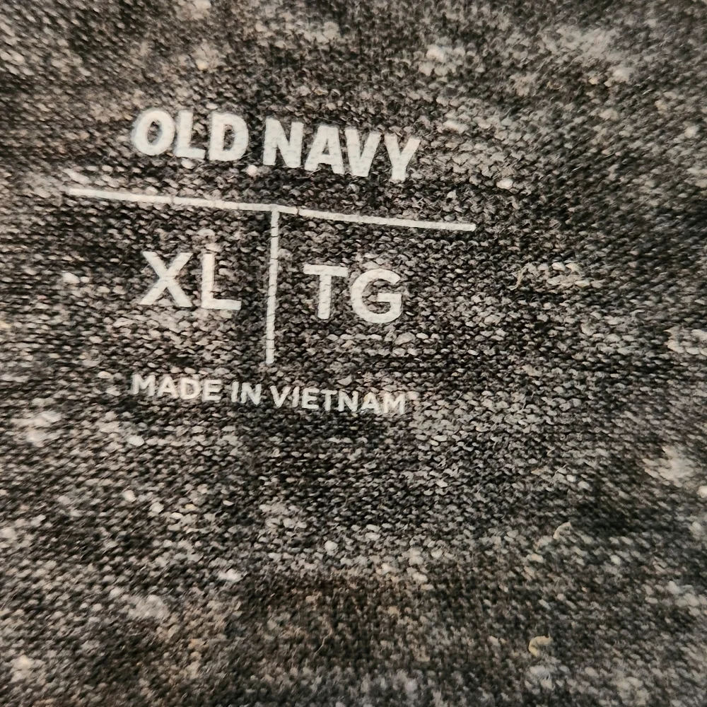 Grey top with white speckles - Picture 2 of 3